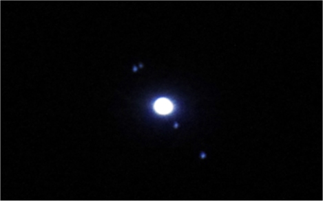 2012 febbraio 25_1815 TU -- Giove con satelliti � LorenzoVio (VE)