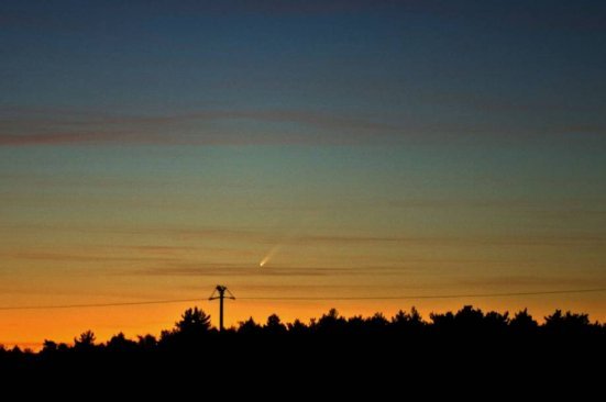 Foto della cometa 2006p1 ripresa di Sergio Ilovaisky dalle Alpi francesi il 9 gennaio 2007
